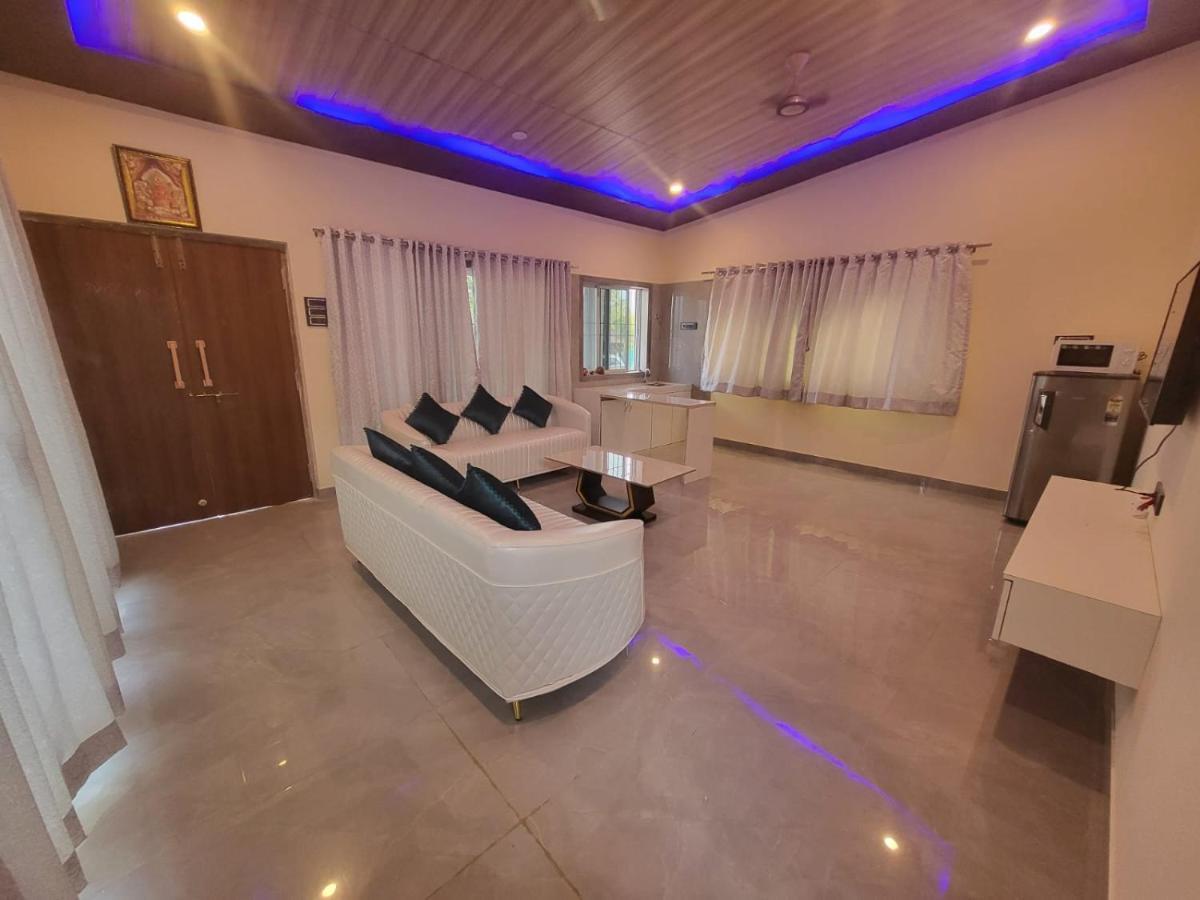 Nazrana 2Bhk Villa โลนาวาลา ภายนอก รูปภาพ