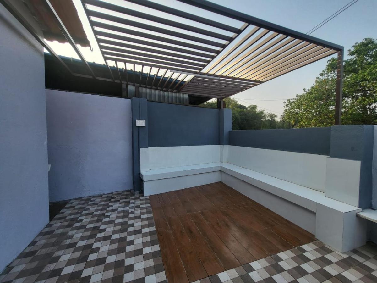 Nazrana 2Bhk Villa โลนาวาลา ภายนอก รูปภาพ